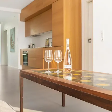 Come 50 Meter Til Vand, Plads Til 6-personer Apartment Aarhus